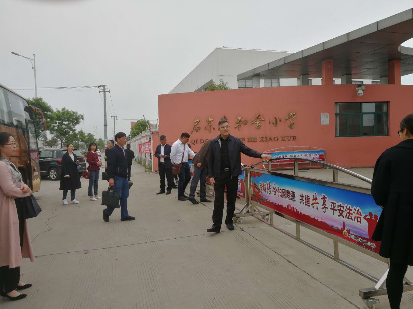惠萍镇人口_惠萍镇文体中心(3)